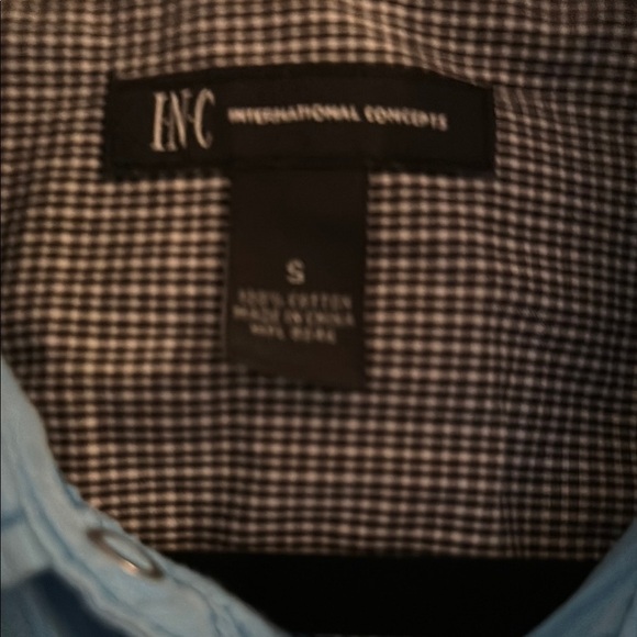 Men's Blue Button-Up Shirt - Picture 2 of 6